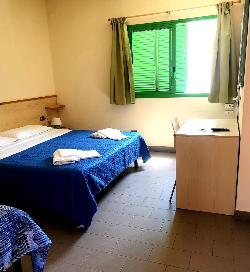 Hotel Lupo Di Mare Marina di Castagneto Carducci Dış mekan fotoğraf