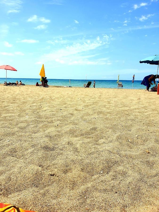 Hotel Lupo Di Mare Marina di Castagneto Carducci Dış mekan fotoğraf