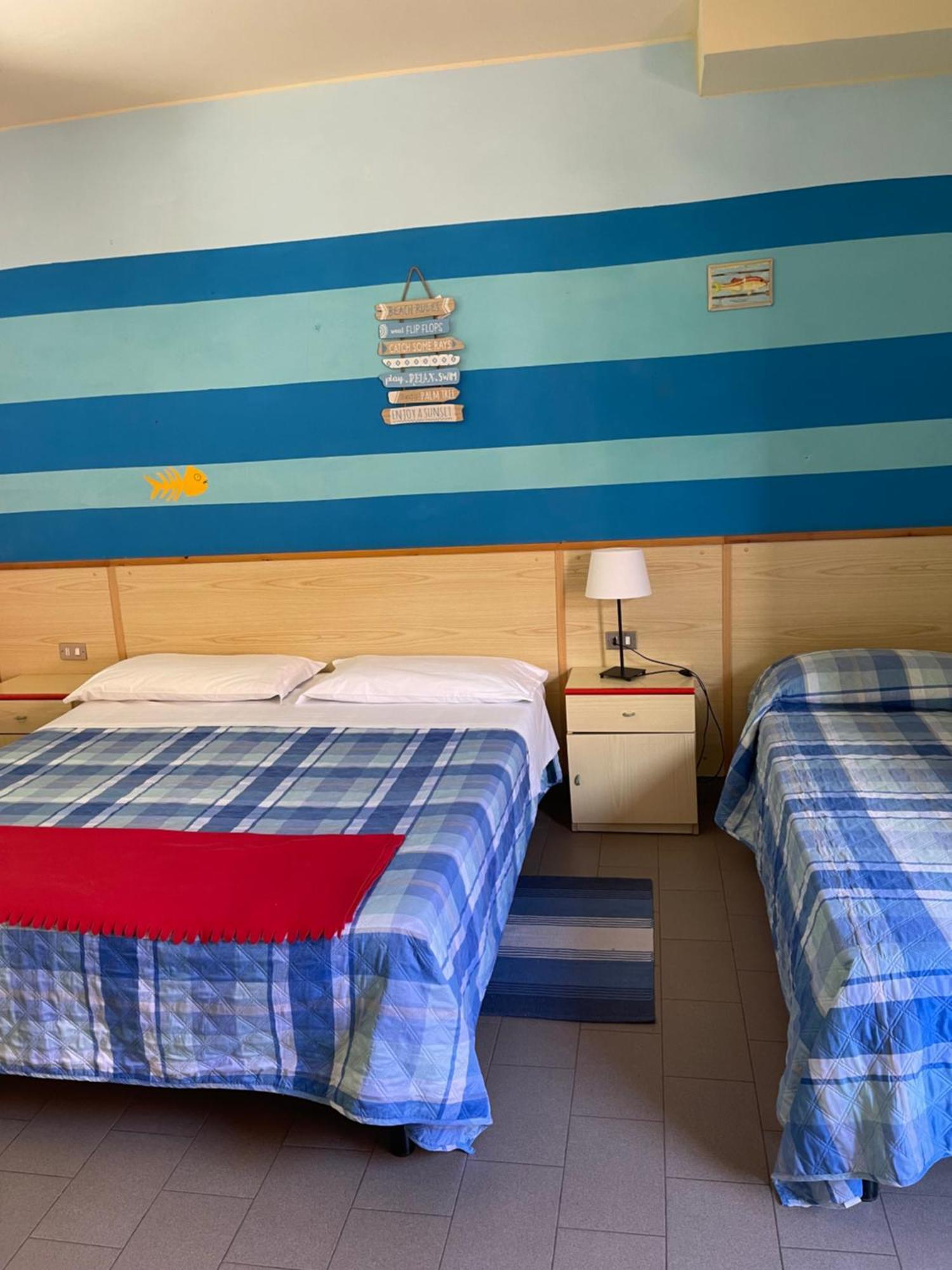 Hotel Lupo Di Mare Marina di Castagneto Carducci Dış mekan fotoğraf